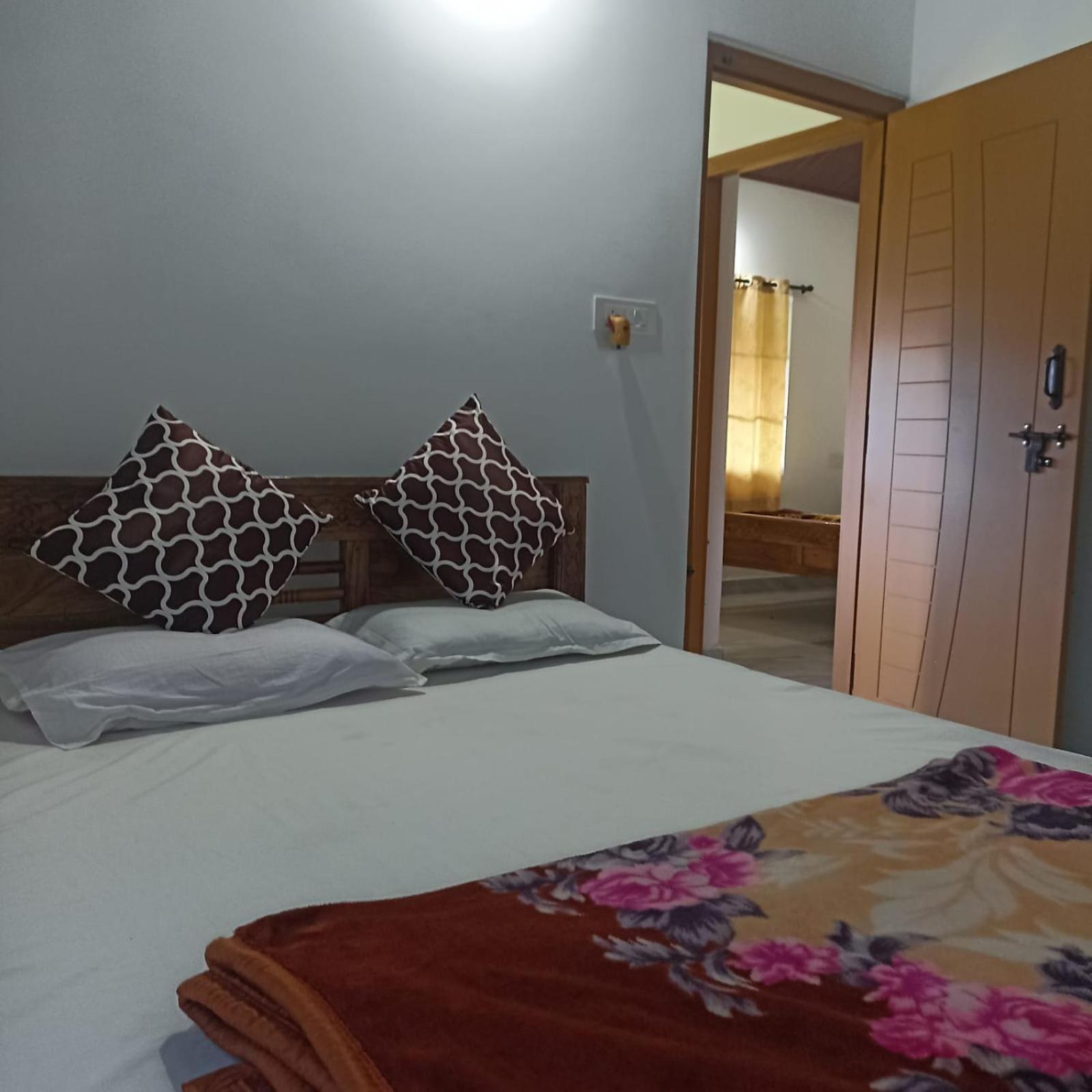 Cloudy Adobe Villa Madikeri Kültér fotó